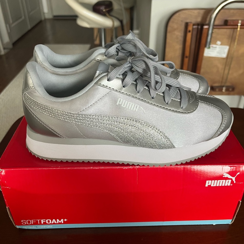 Puma glitter sneaker